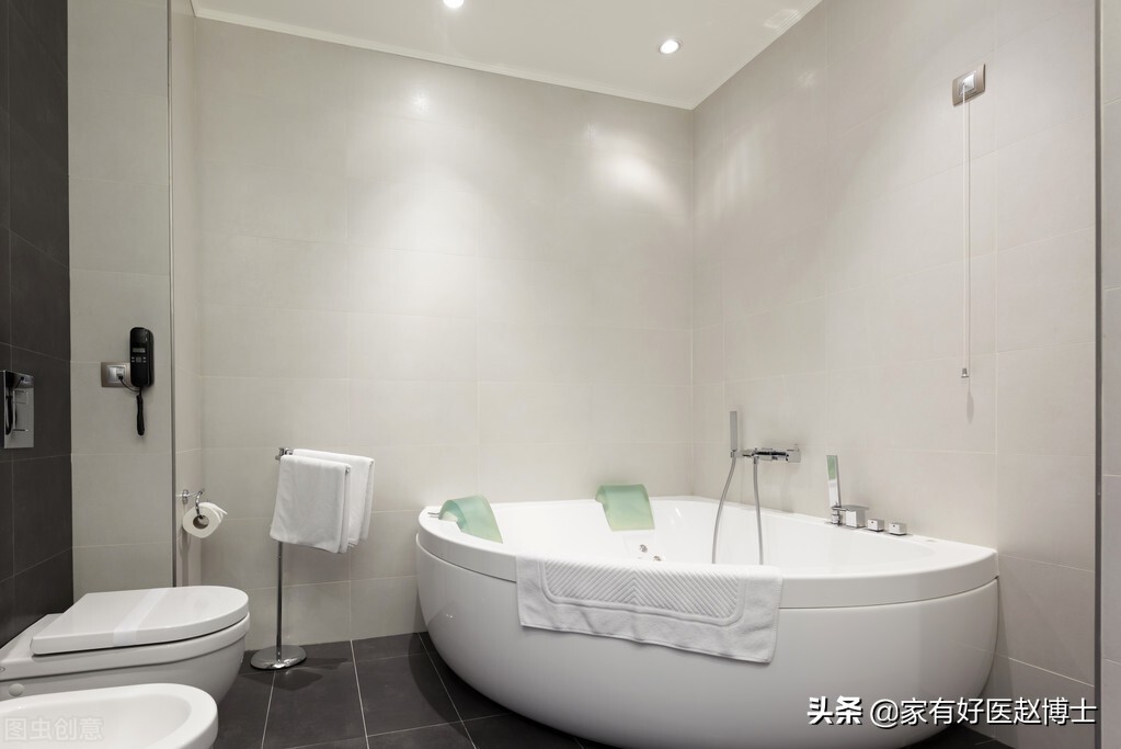 女性尿路感染尿痛还出血,女性尿路感染但是不尿痛