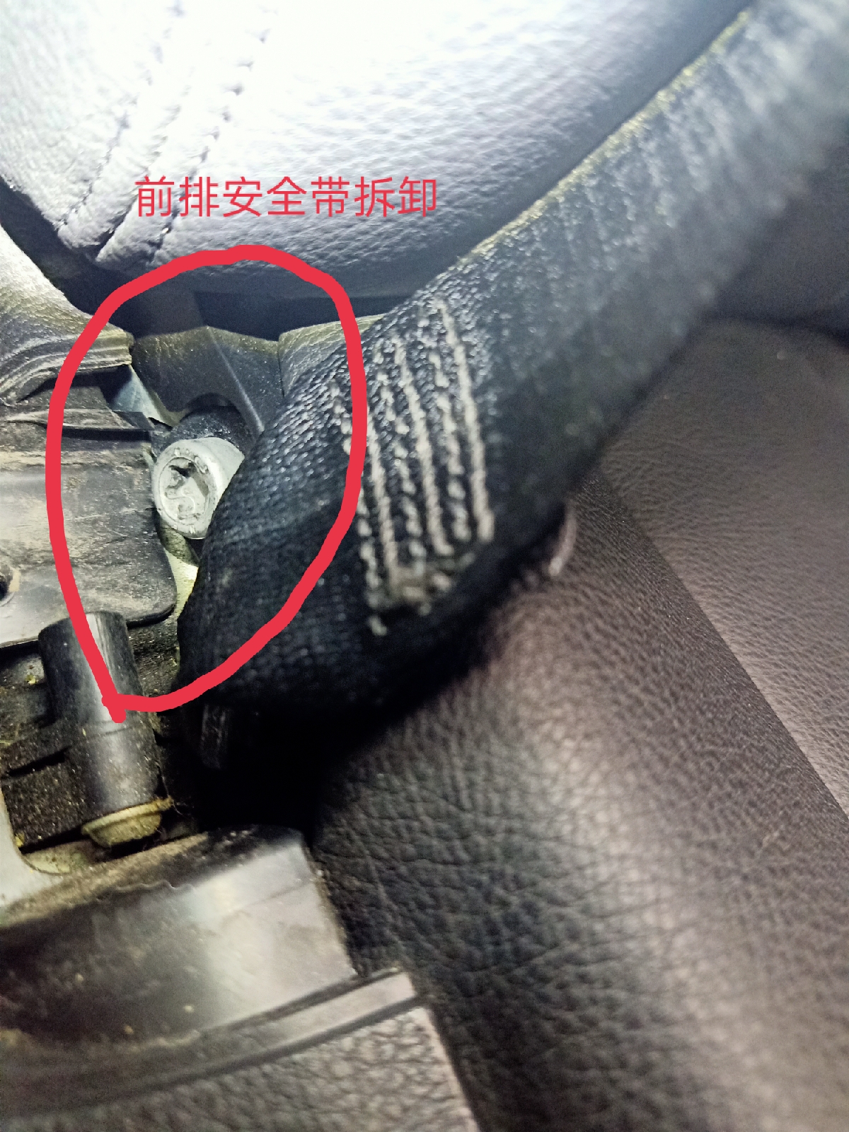 客户15万捡漏15款宝马3系，没料到是个“敞篷”