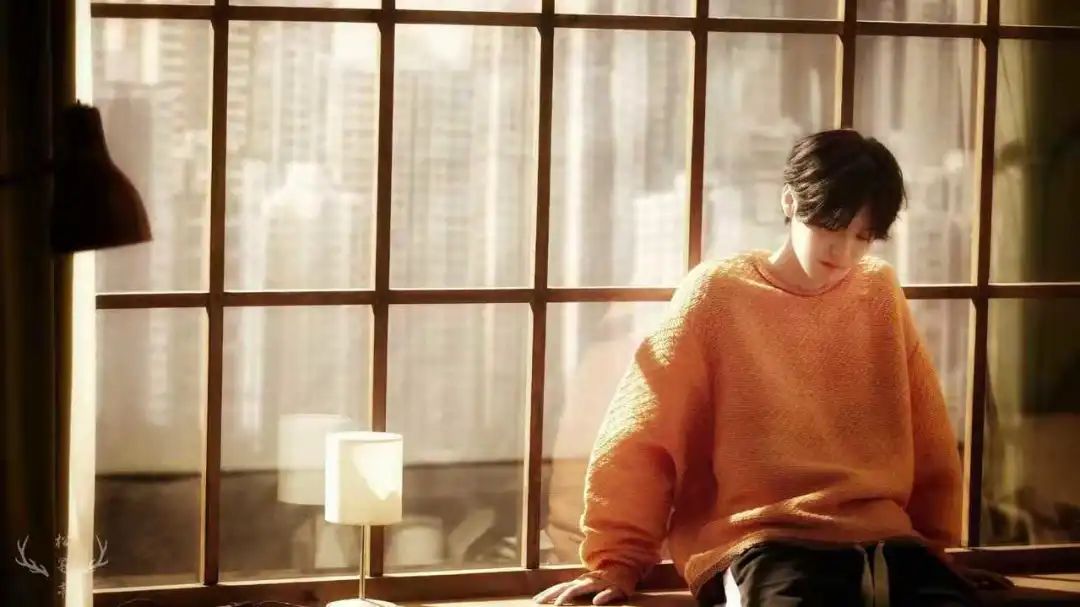 鹿晗支持的球员,鹿晗7号球场