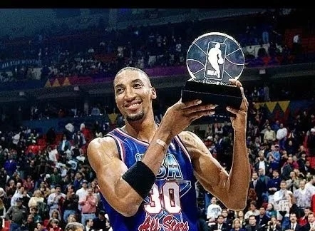 皮蓬谈论科比,皮蓬谈詹姆斯科比历史地位