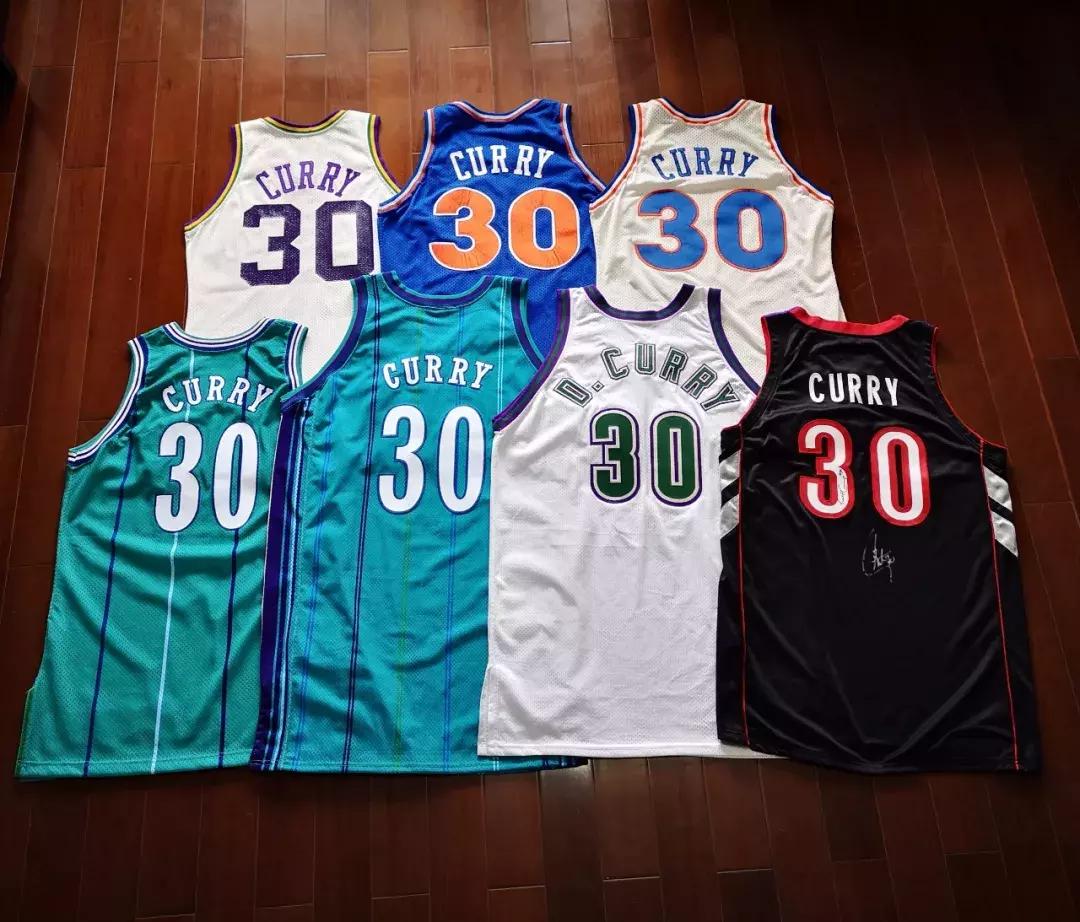 闲鱼上卖NBA“原味球衣”，2年落袋105万