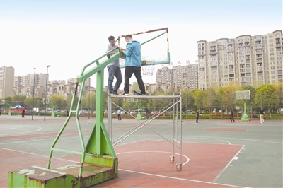 扫码测量体温并登记出入,测量体温入场