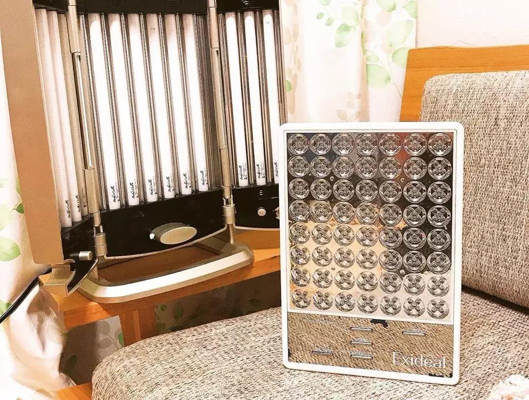 张天爱睡觉也照的天价大排灯，竟然有人找到了30元的同款替代？