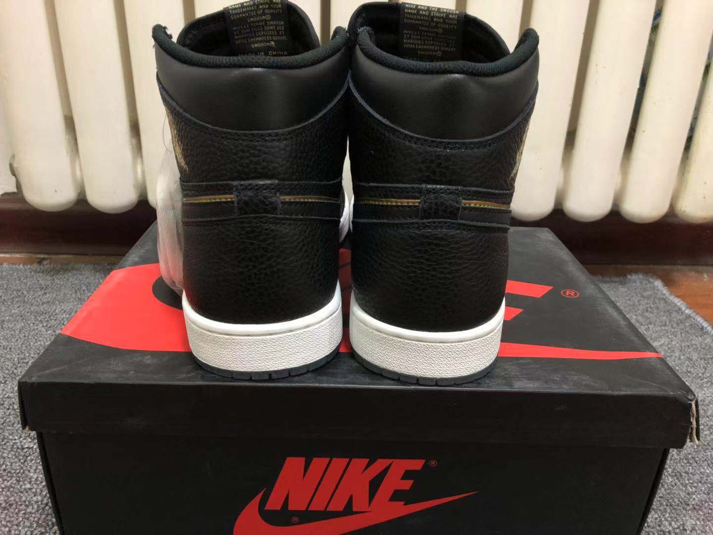 一双aj1低帮大概多重,几双比较火的aj1