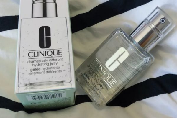 倩碧黄油测评小姐姐,倩碧小黄油无油测评