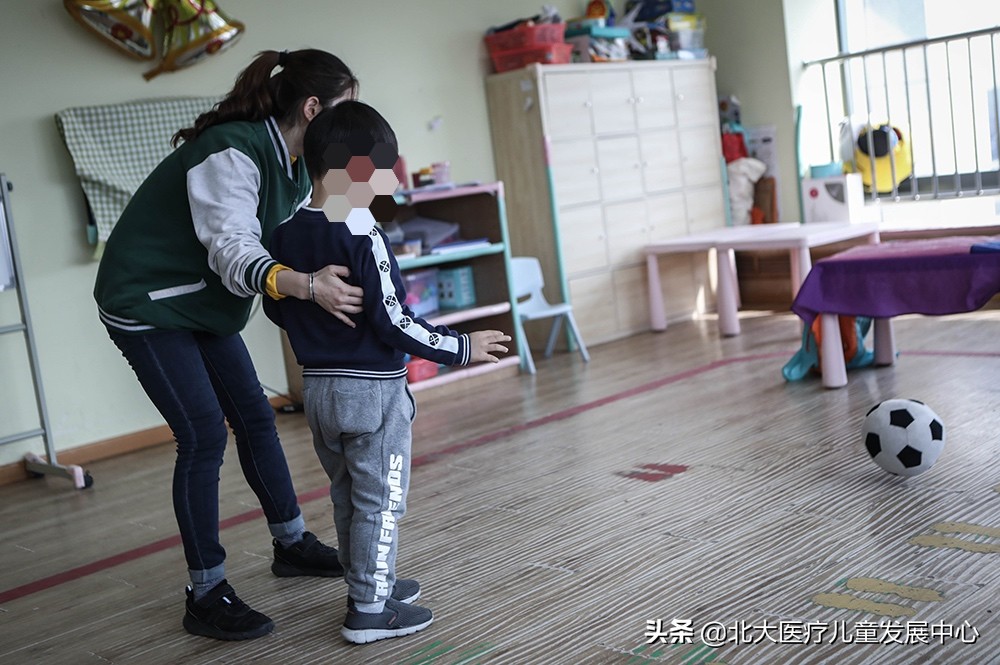 专业孤独症儿童康复培训,孤独症儿童康复培训