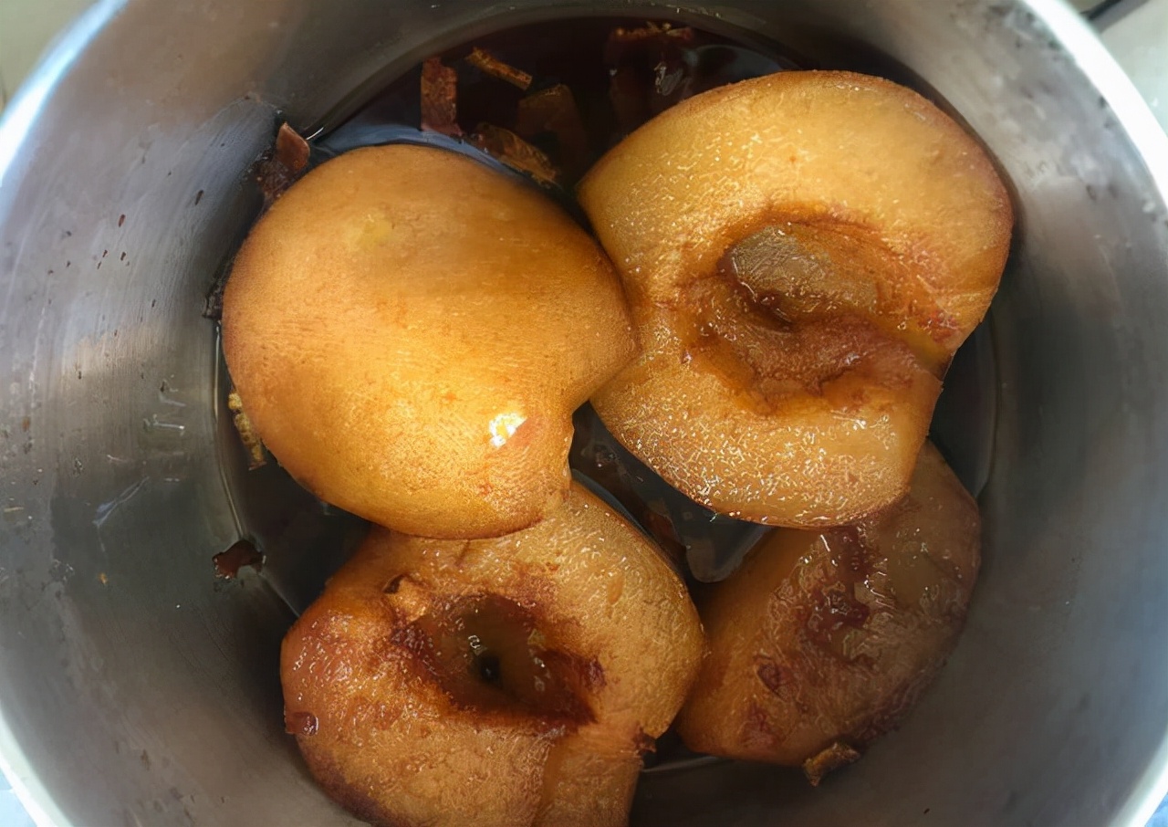 红酒雪梨秋天可以做吗,冰糖红酒雪梨的正确做法