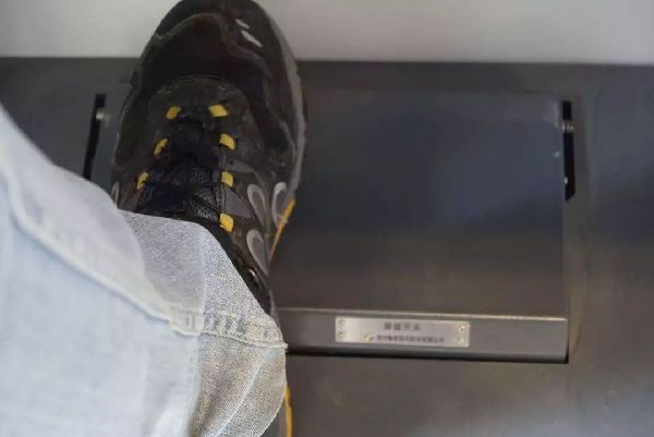 手握7本火车驾照却拿不到小客车驾照？竟是因为这个