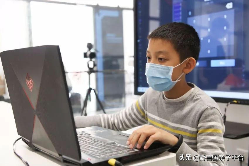 东莞首家大疆教育俱乐部，名校最爱的机甲大师来啦