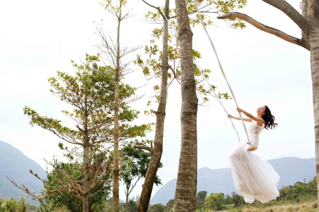 唯美景不可辜负诗词,荡秋千很美的风景