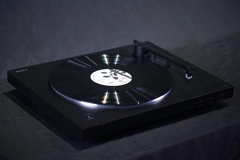 索尼pslx310bt黑胶唱机,索尼ps-lx310bt唱片机怎么用