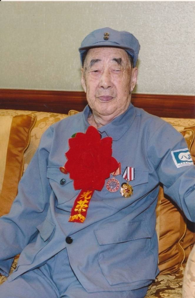 2018许家印回故乡视频,许家印回老家探亲再捐6.5亿