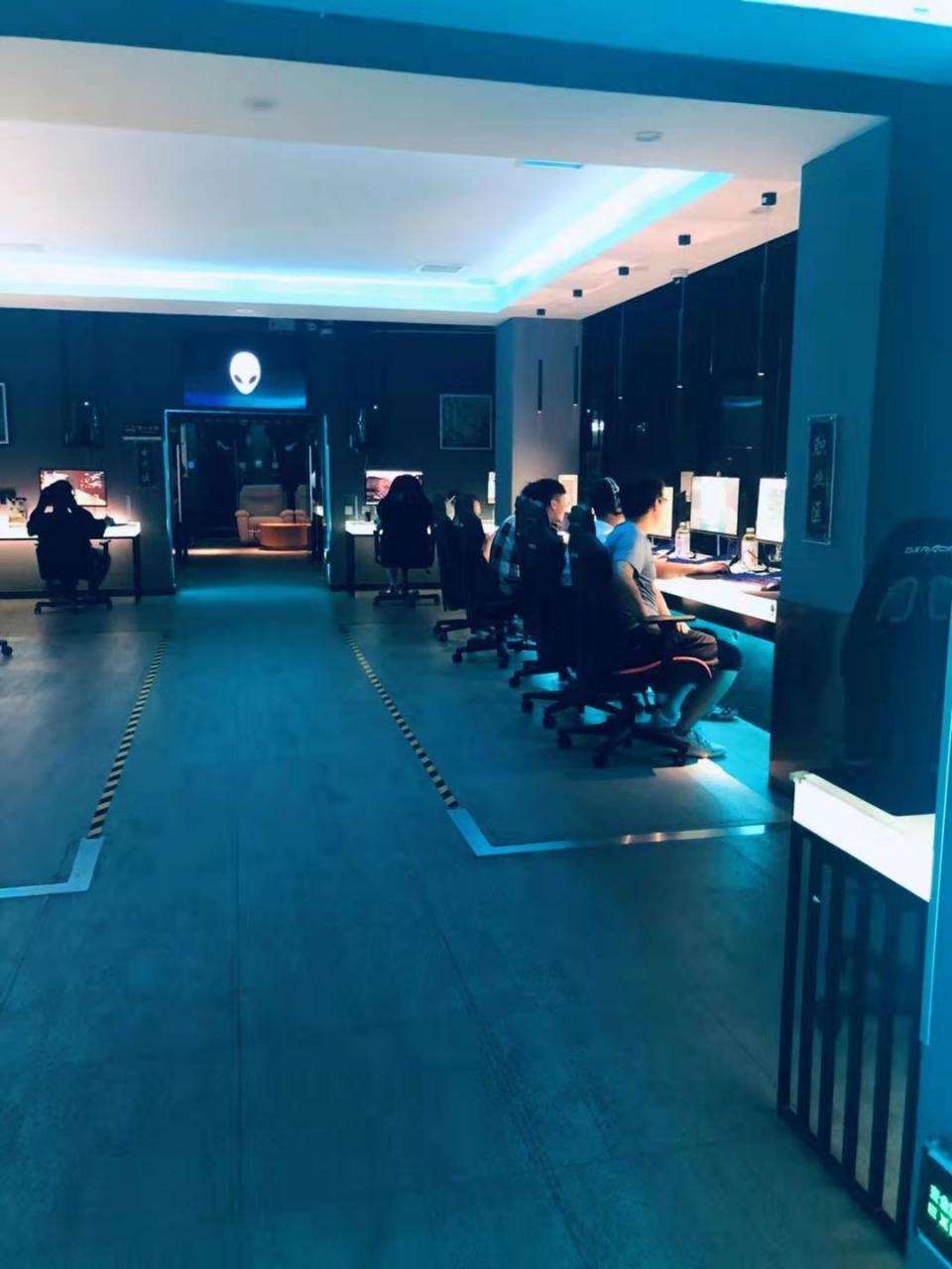 电竞英雄,英雄等你来战图片