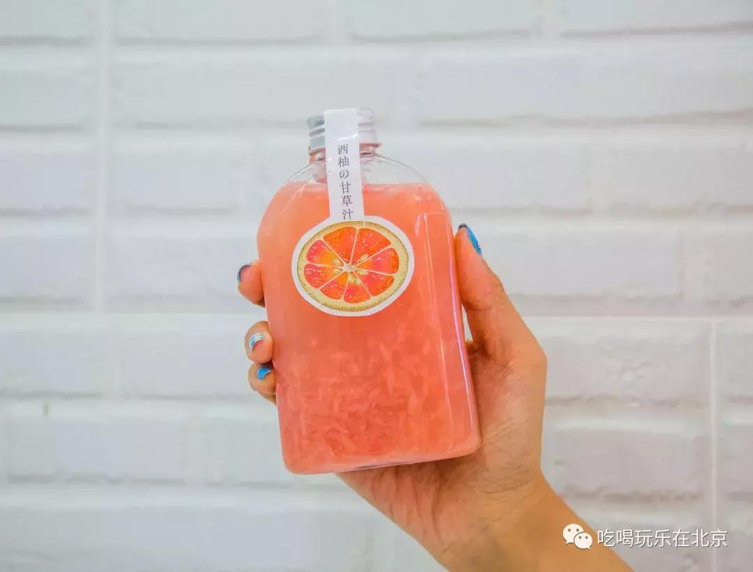 为了吃这个包包，排了80米长队！