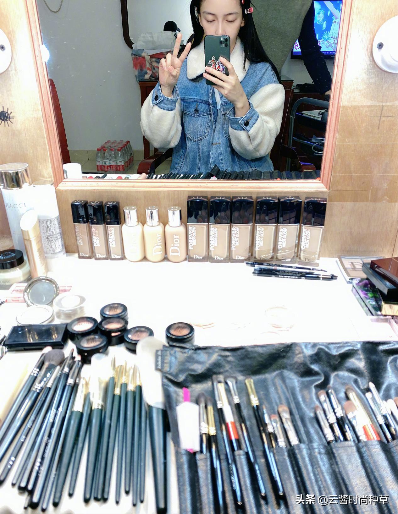 杨颖化妆用什么粉底,杨颖推荐彩妆