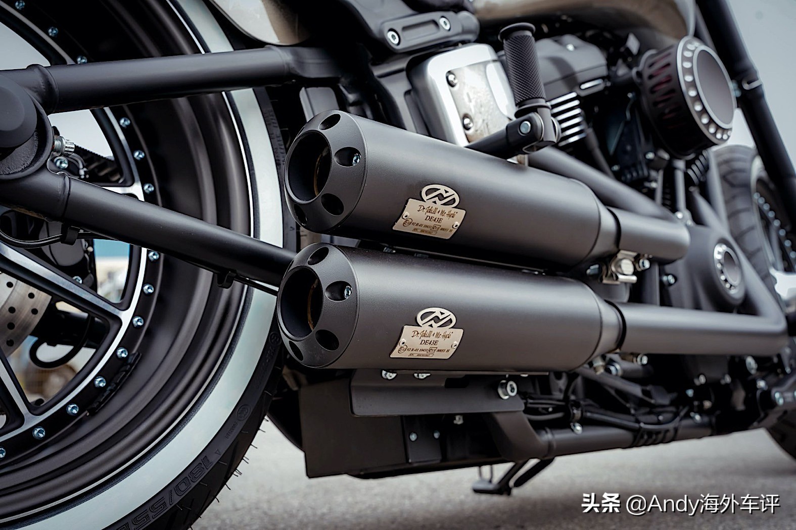 当哈雷遇上电摩,当哈雷遇上杜卡迪