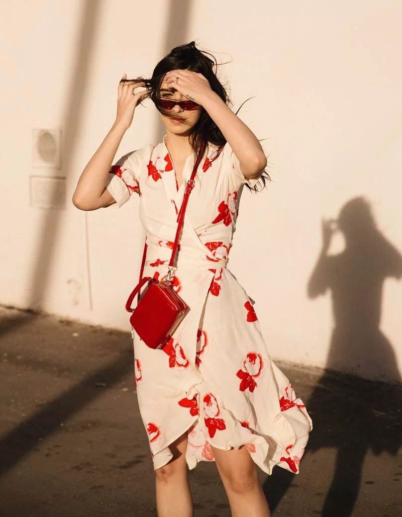 175130微胖女生连衣裙,爱朴微胖显瘦连衣裙