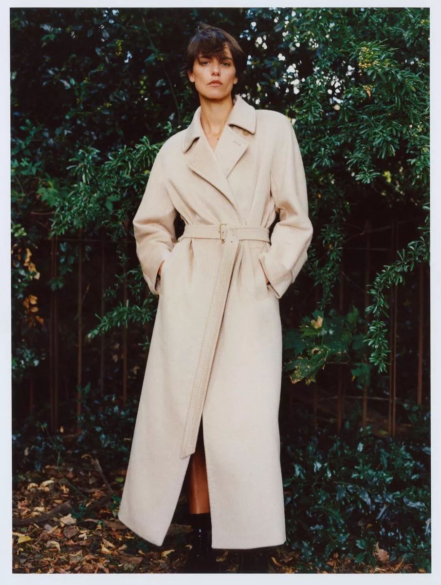 几百块的大衣和上千块大衣对比,廉价大衣和贵的对比