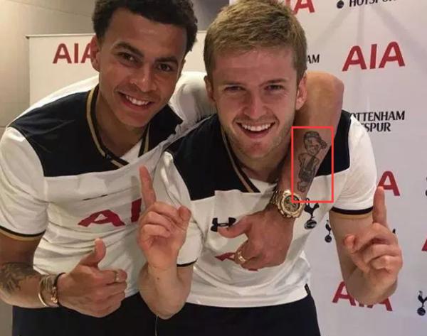 足球各大球星的纹身,金钱买不了文明和素质