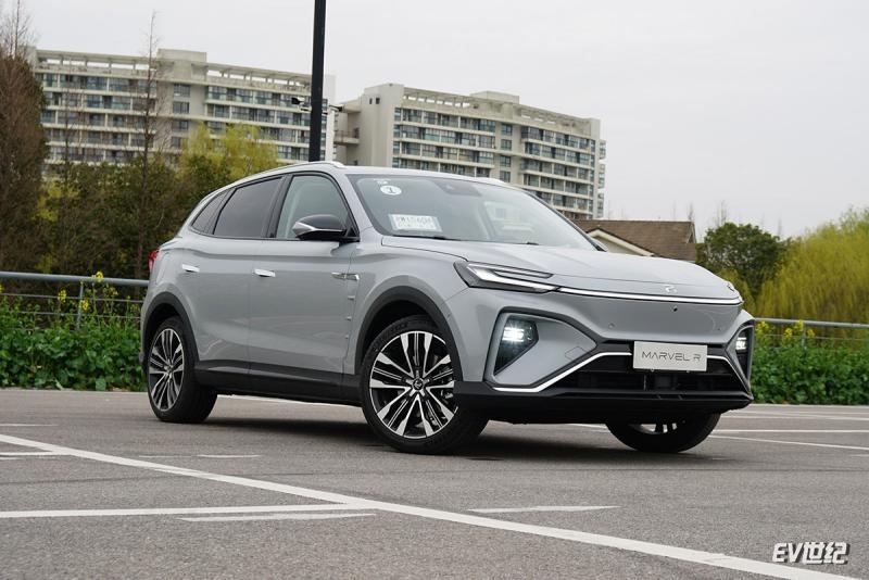 用实际行动诠释高品质服务,飞凡marvelr试驾