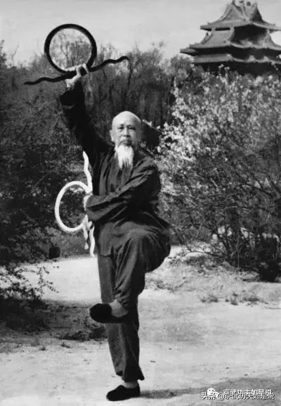 八卦掌功夫史,百年八卦掌的传奇故事