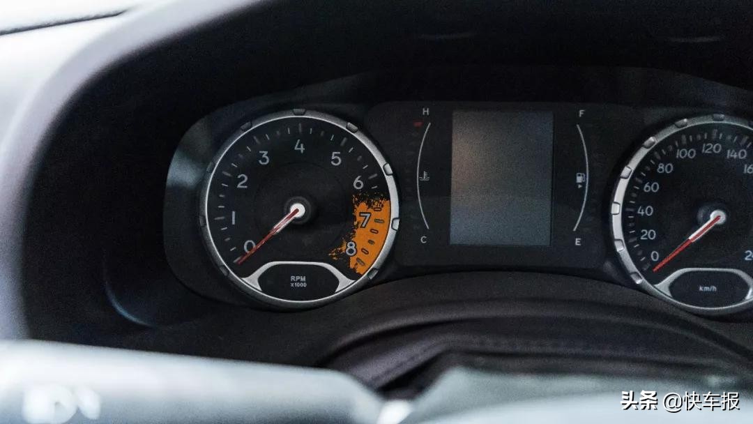 jeep自由侠最新款使用体验,jeep自由侠2018款自动高能版测评