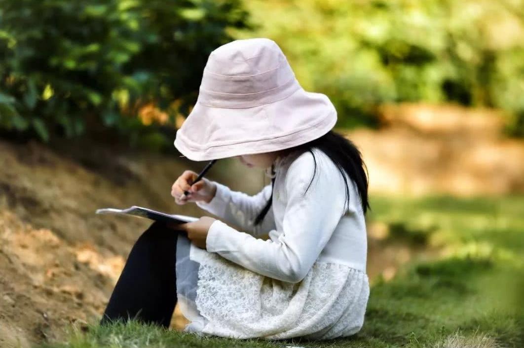 孩子记不住字词一听写就不会,孩子单词记不住有什么方法吗