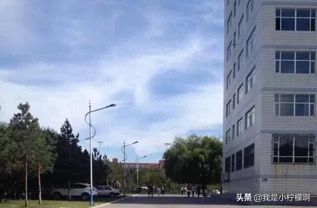 吉林师范大学位于小城市的重点大学