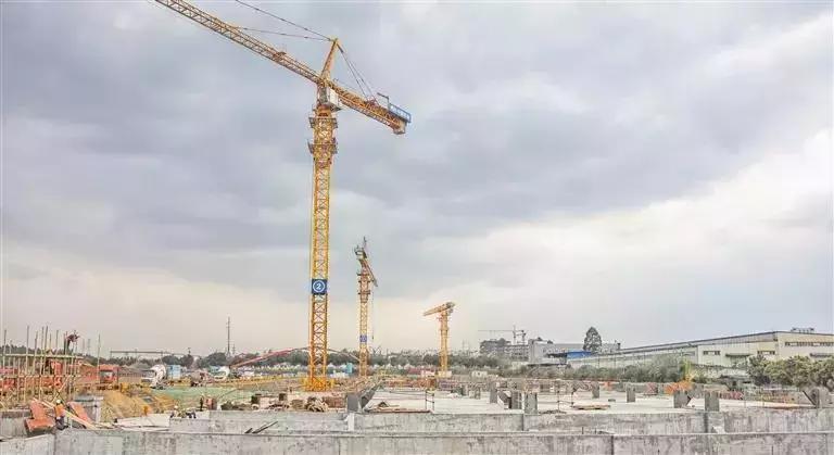 乐山大佛为何不属于石窟,乐山不止有大佛还有美食