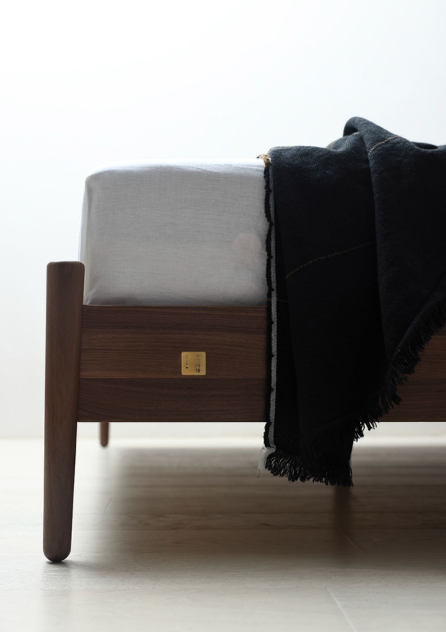 普通床哪款更有性价比,床该怎么选最流行的款式