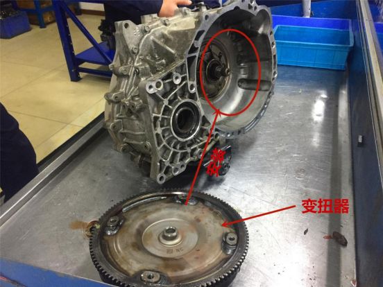 现代胜达手动挡变速箱维修,现代新胜达变速箱故障