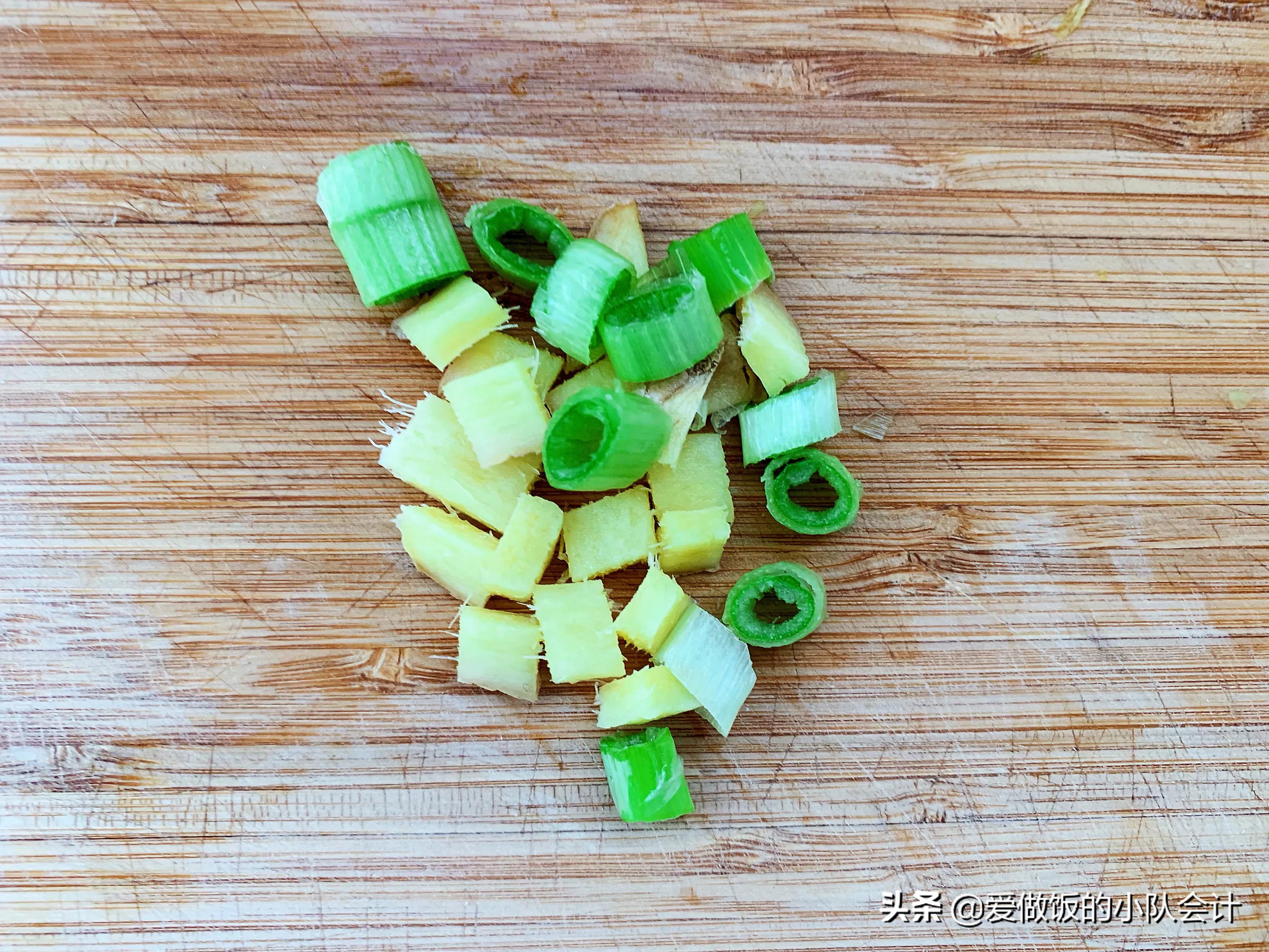 八爪鱼的做法酱香,八爪鱼正宗做法不辣