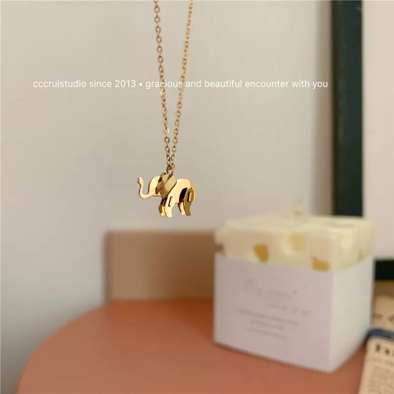 轻奢小众钛钢毛衣链,大牌毛衣链女款推荐