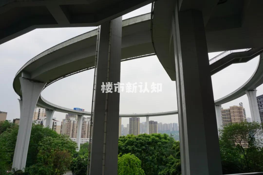 重庆3号线怎样换乘到1号线,重庆3号线全线体验