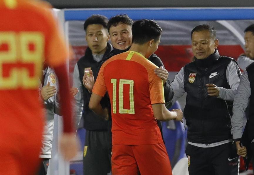 中国足球啼笑皆非一幕,中国足球史上最尴尬的一幕