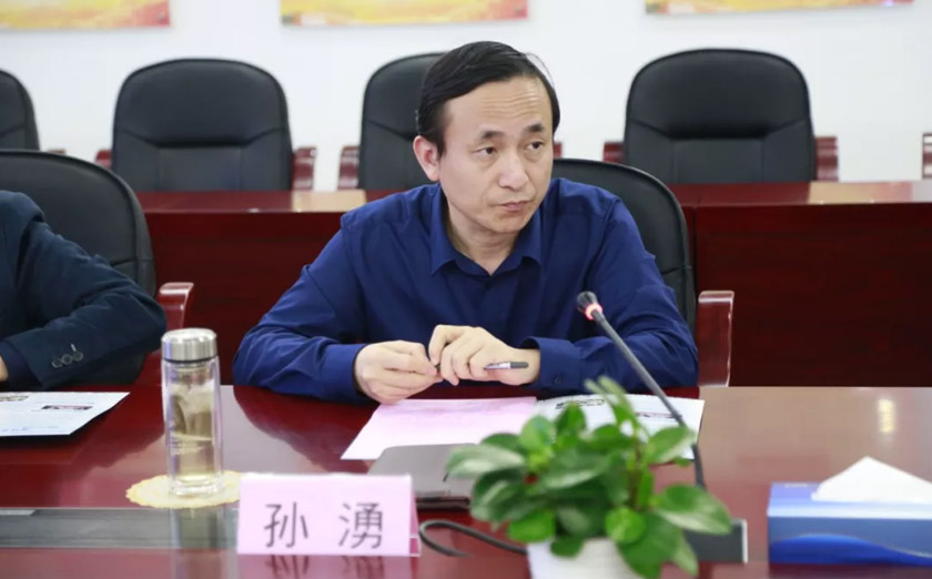 共创产教结合新发展,爱华教育携德国专家与深信院共建职教未来