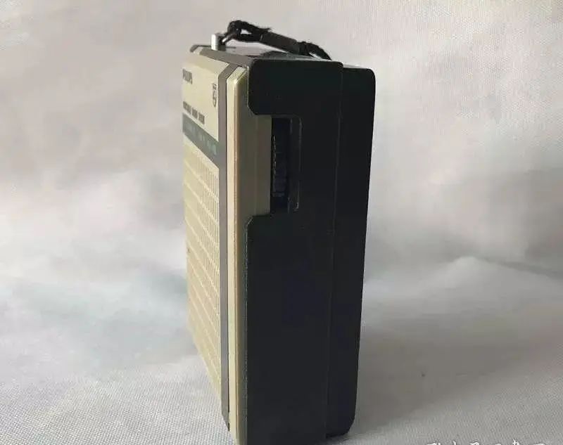 采访72岁年轻人,8090后的真实童年生活