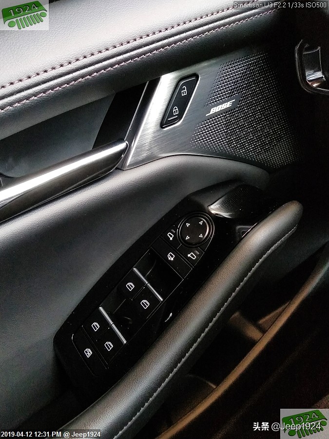 欧洲4S店实拍系列之Mazda,1---马3，我眼里最帅的两厢车