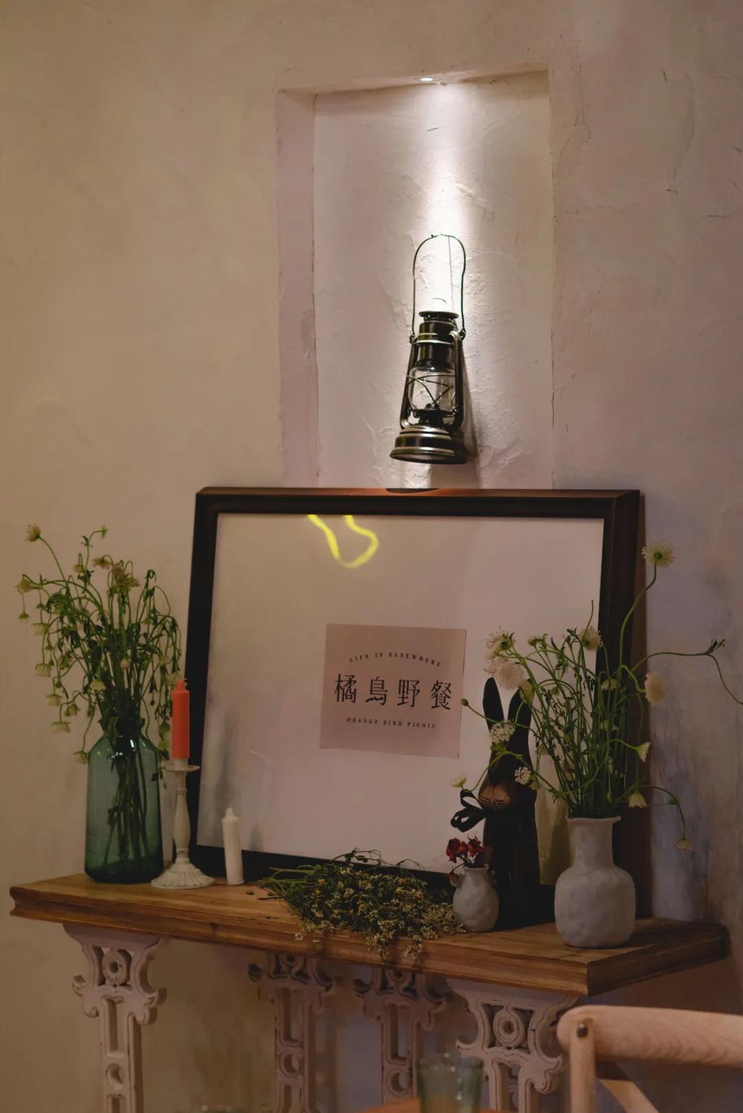 之心城这家餐厅堪称“西餐界CHANEL”,小姐姐们都抢着去