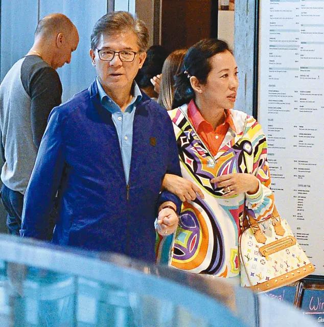 朱玲玲豪门贵妇 (香港豪门贵妇朱玲玲)