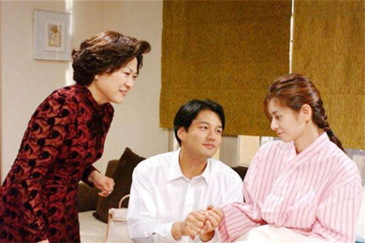 流产后坐小月子多久能洗澡,中医说坐小月子10天可不可以洗头