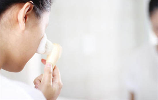 洁面乳和洁面膏的区别该怎么用好,碧欧泉洁面膏和洁面啫喱的区别