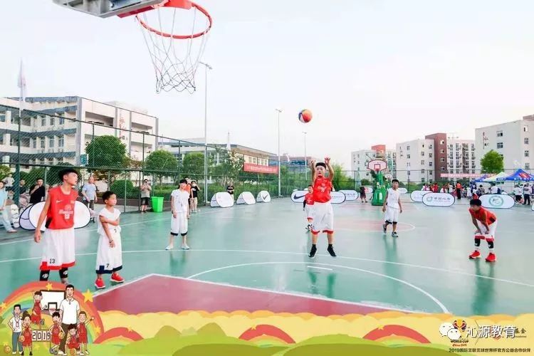 心怀篮球梦圆梦在铜仁——沁源县姚基金冠*队军**频获喜讯