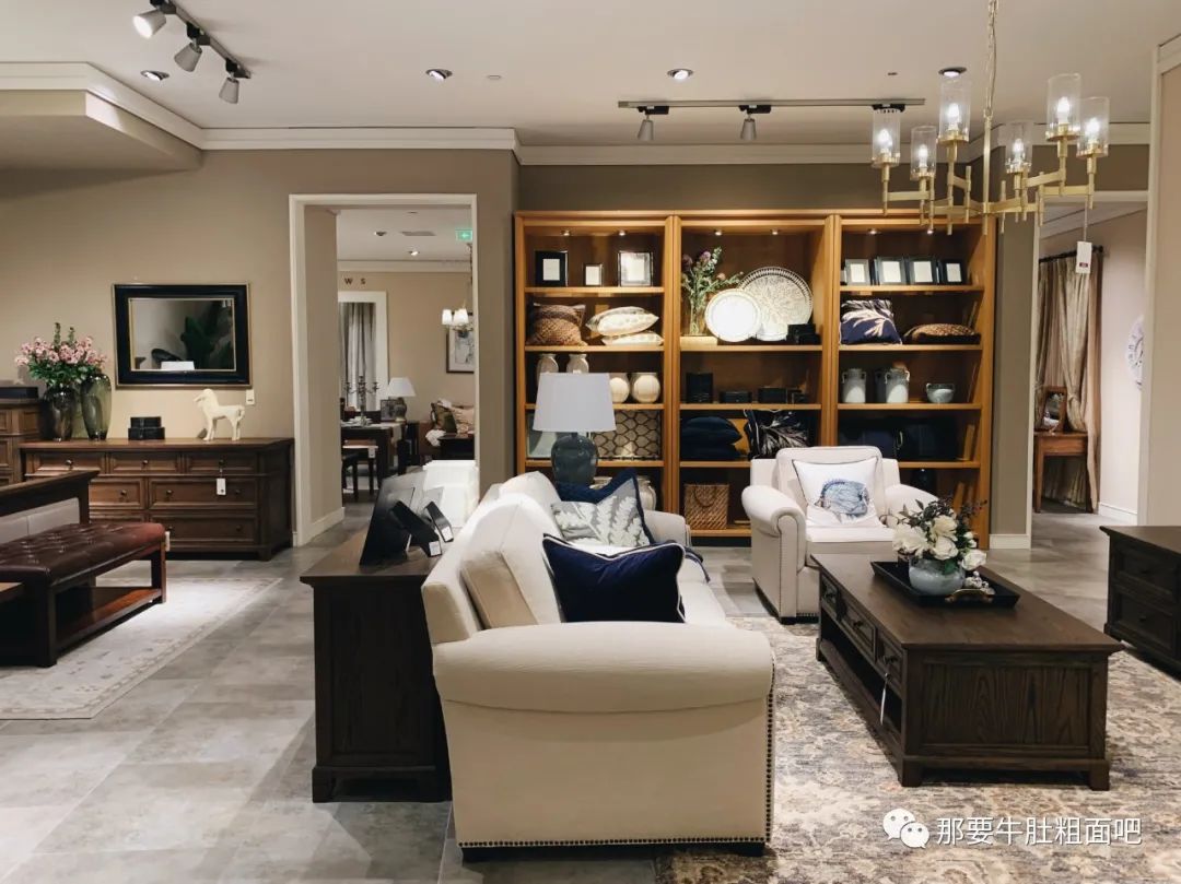 现代风格网购家具店铺推荐,买家具最容易踩的坑是什么