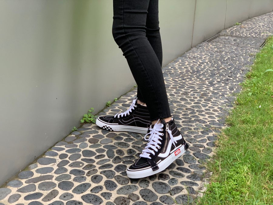 vans绉嬭鏂版,vans绉嬪涓府绌挎惌