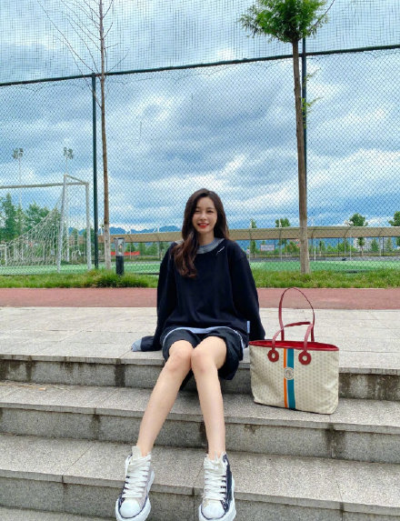 女团风杨幂,女团风显瘦穿搭