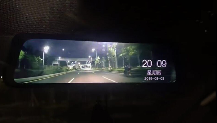 启辰安装圆盾AI智能视频后视镜安装作业，透雨透雾防眩目