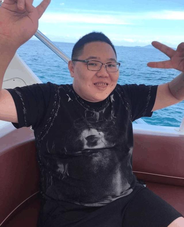 LOL：他曾和UZI齐名，拉黑过PDD，LPL首位5杀先生，如今再无踪影