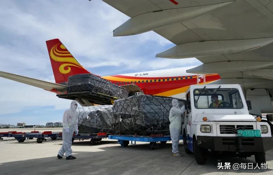 海南免税店一天卖出7个亿,海南免税店每天有多少消费