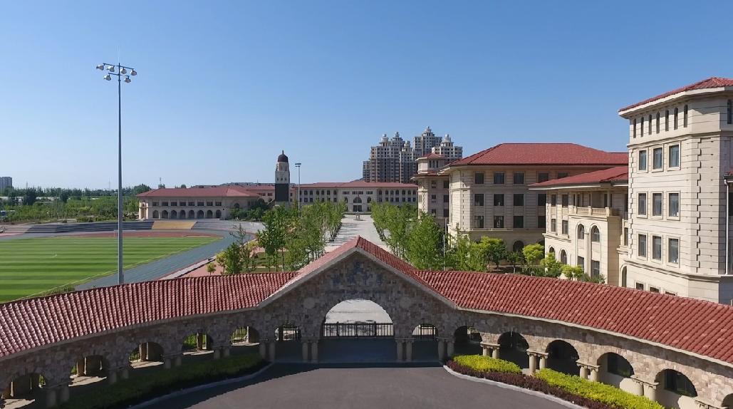 全景看高中大连市第二中学,全景看高中大连第一中学